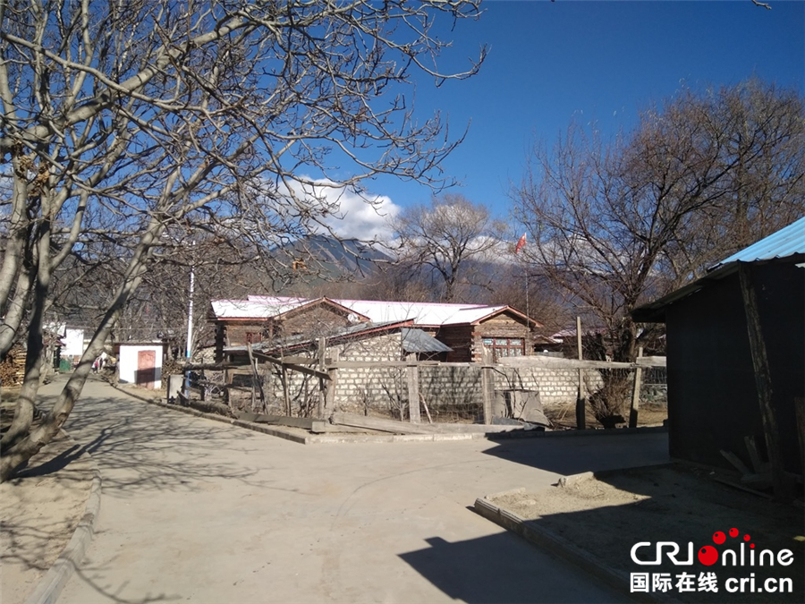 图片默认标题_fororder_才召村民房_副本