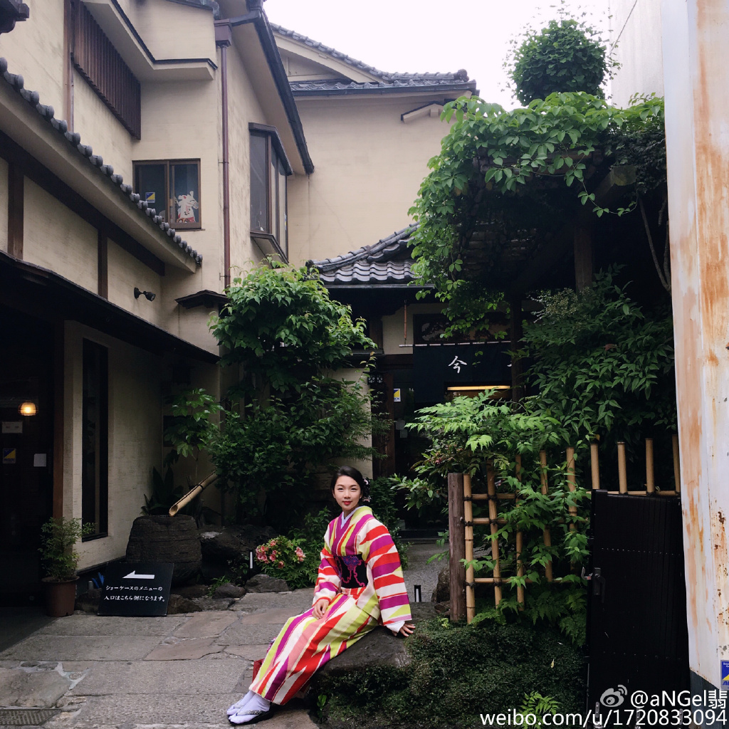 孙祥妻子东京游玩 穿和服美翻了