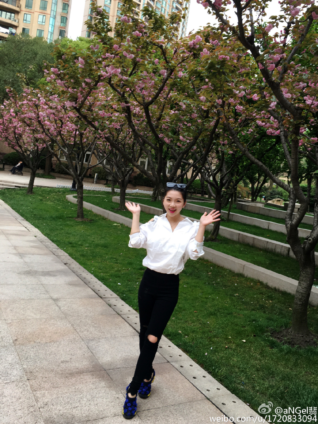 孙祥妻子东京游玩 穿和服美翻了