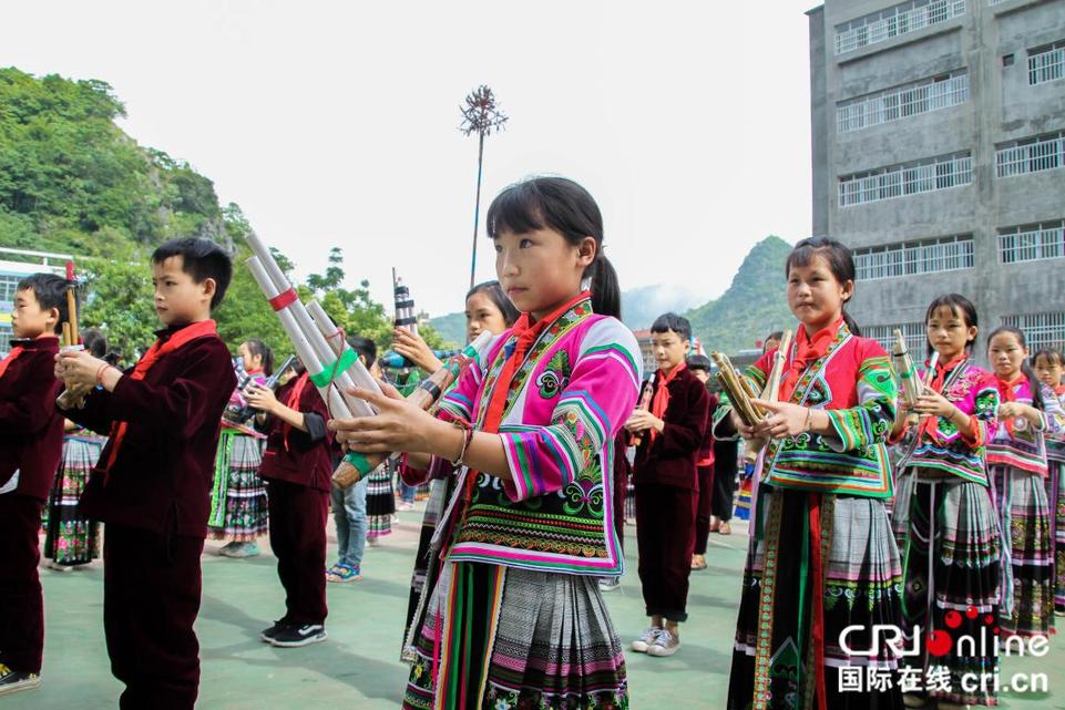 【A】广西隆林：民族文化进校园 特色教育育新人