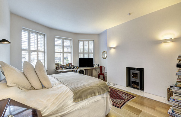 英梅菲尔豪华花园别墅1500万英镑出售