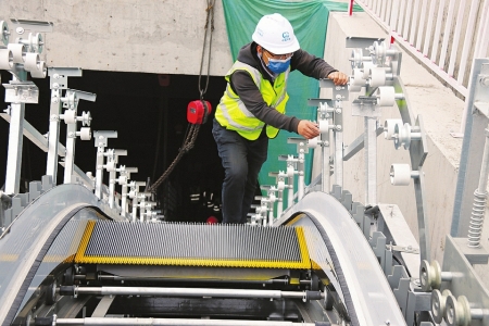 太原地铁2号线122部电梯全部安装完毕