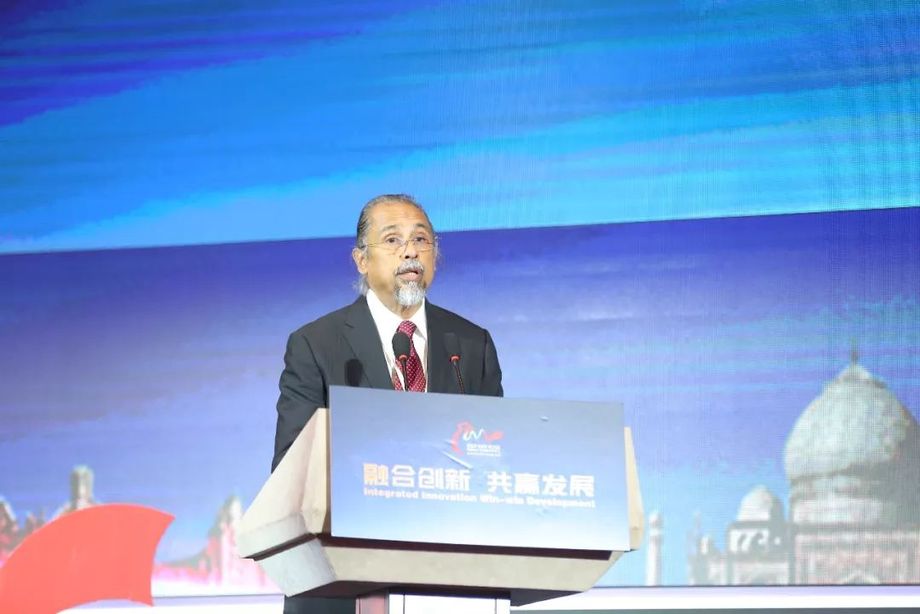 “絲路電視國際合作共同體”高峰論壇在京召開
