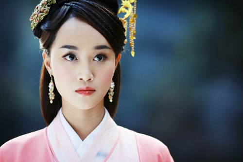 《山海经》收官 蓝盈莹小白兔逆袭腹黑女王