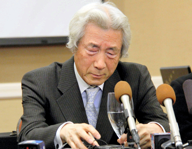 小泉纯一郎记者会上流泪替受辐射美国士兵发声组图