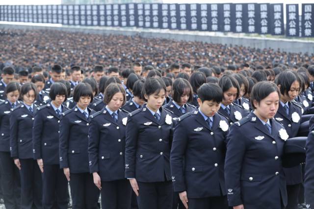 习总书记出席国家公祭仪式360度全景看