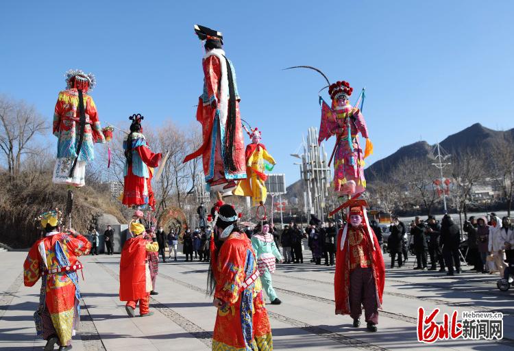 河北宽城：“宽城背杆”排练忙