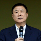 中國國際經濟交流中心首席研究員張燕生