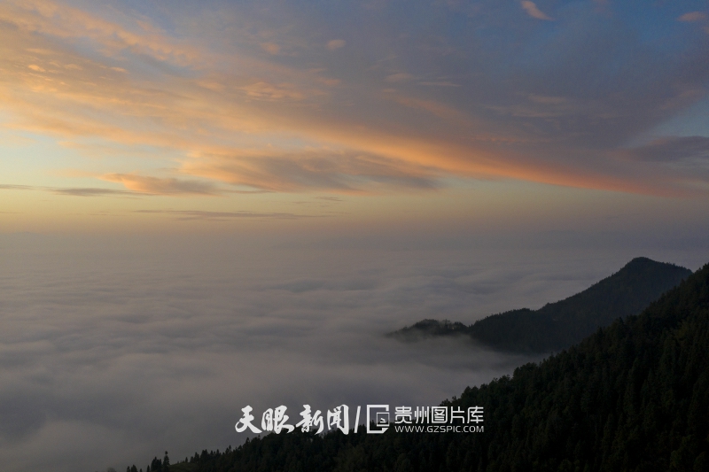 （中首）黔东南从江：冬日山村云海美