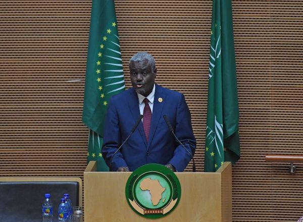 Moussa Faki Mahamat: Bazuwar cutar COVID-19 ya haskaka raunin tsarin kiwon lafiyar Afirka_fororder_00