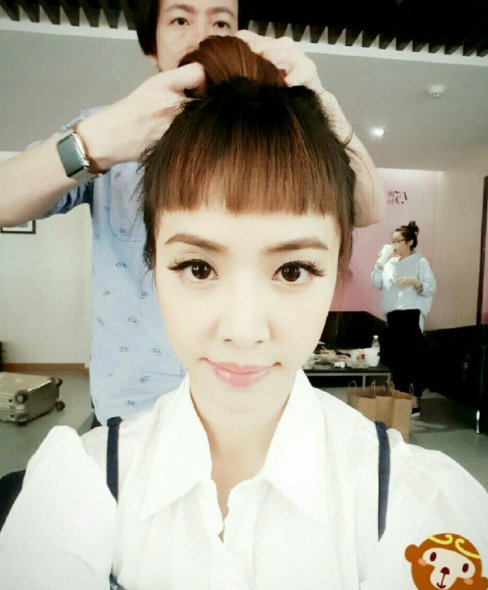 蔡依林晒近照少女范十足 杏眼朱唇回到14岁