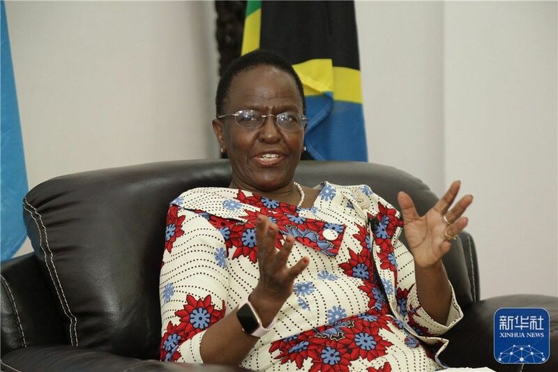 Shugabar Tanzania ta kaddamar da bikin raya al’adun gargajiya na shiyyar arewacin kasar_fororder_微信图片_20220123170709