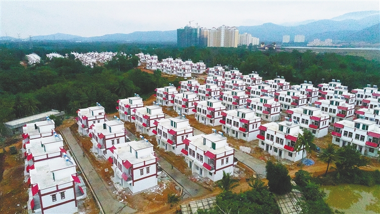 【焦点图】【即时快讯】白沙南班村200栋别墅落成