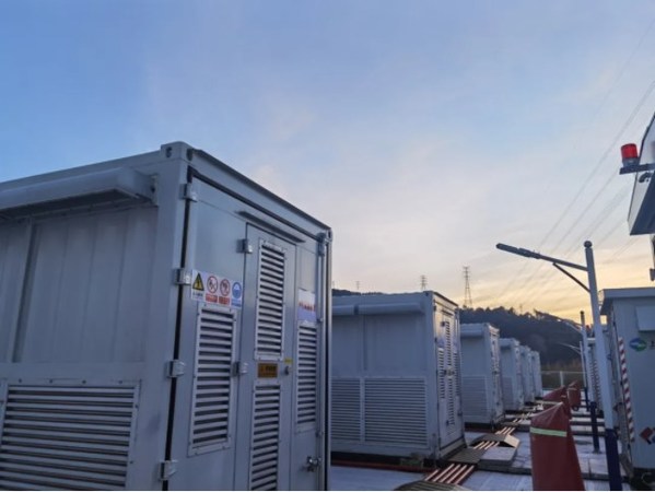 “火电＋储能”调频：上海电气补齐全场景应用