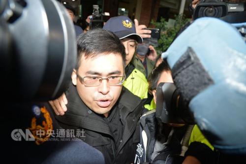 王炳忠等4人疑涉台“安全法”遭搜索 新党声援