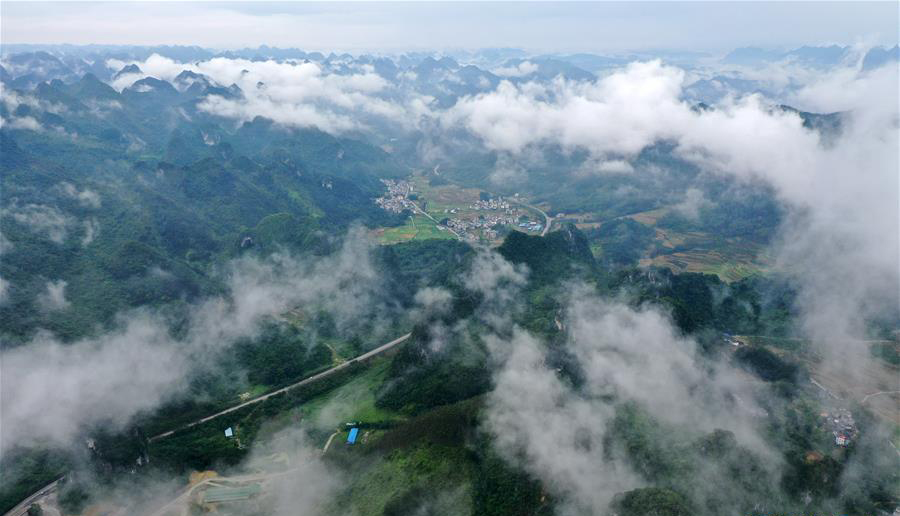 图片默认标题_fororder_雾绕瑶山4