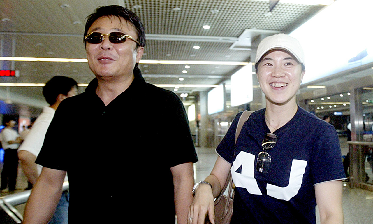 王楠富豪老公"朋友圈"惊人 曾买整条街宠妻