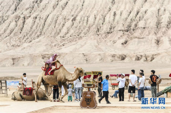 Paglalakbay sa Xinjiang sa tag-init