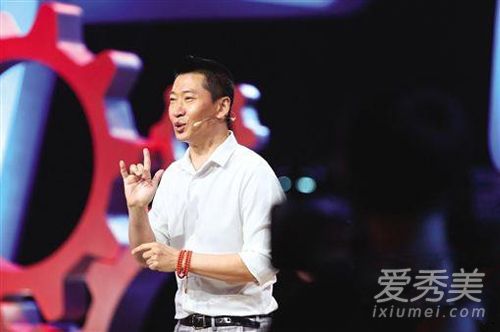 尔康周杰谈表情包反应大：这是取悦什么层次的人啊？