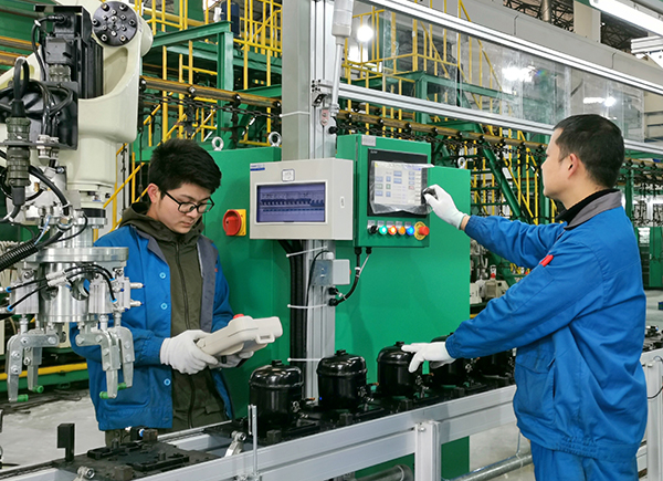 眉山青神：抓项目强服务 全力冲刺“开门红”_fororder_四川丹甫环境科技有限公司生产现场-供图-青神县委宣传部