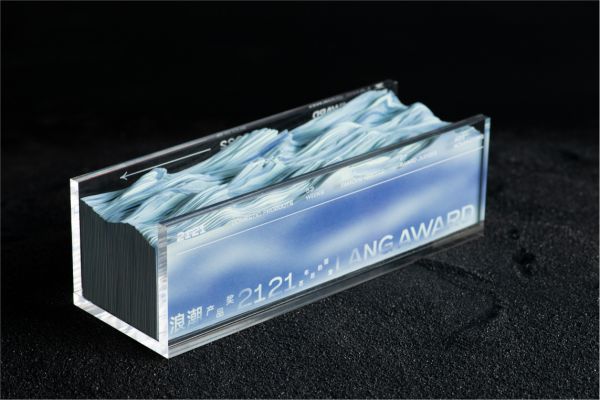 浪潮产品奖 x 李冠儒：共创一本一百年后的日历