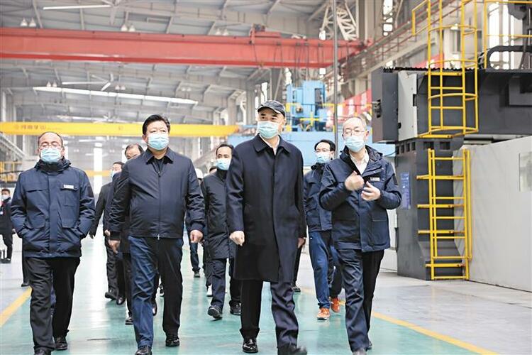 刘国中在西安市调研时强调坚持创新驱动发展狠抓高质量项目建设