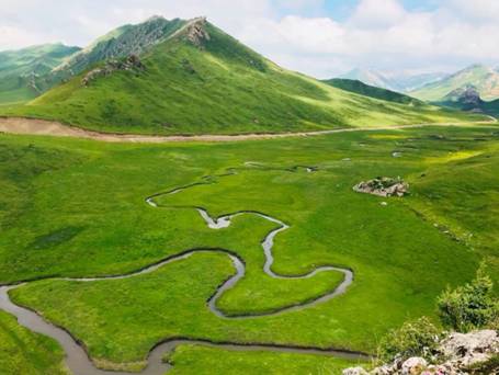 高原温泉极致体验，若尔盖“河它·花湖温泉谷”盛大开业