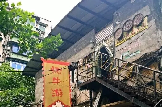 【環保視點專題　綠色美食　圖文摘要】這幾家"破店" 很多開豪車的人也要剎一腳