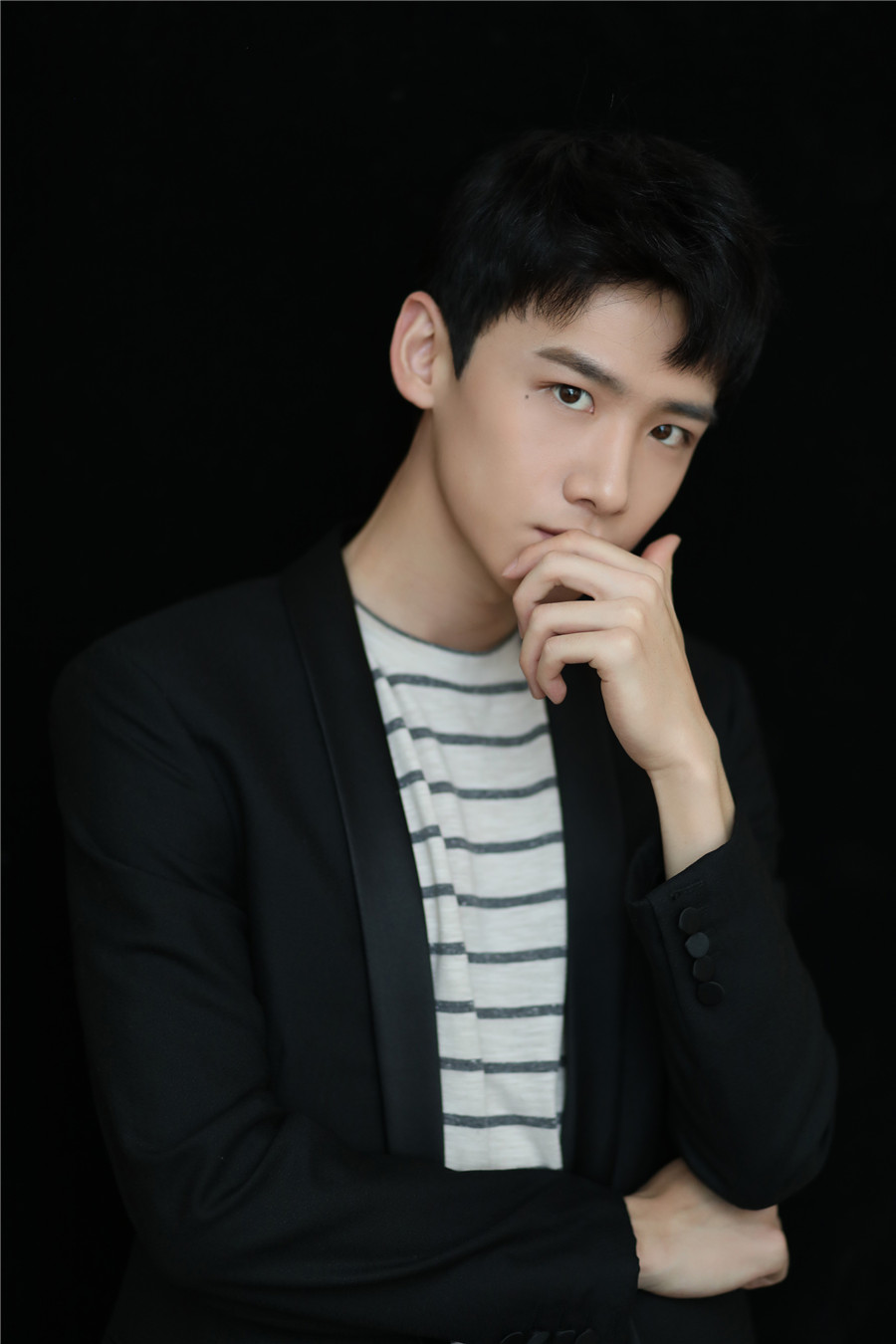 图片默认标题_fororder_白敬亭2