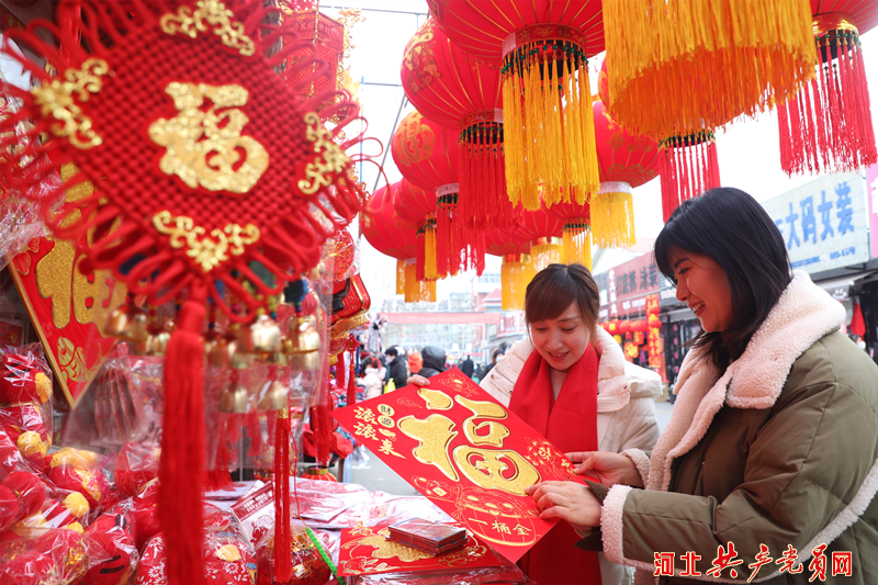 唐山市豐潤區：紅火飾品迎新春