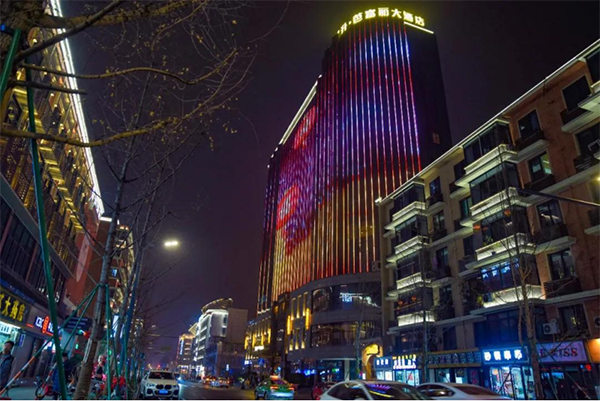 3500余组灯笼点亮城市街景 成都成华区喜迎2022年春节_fororder_未标题-5