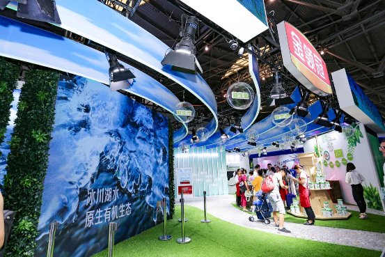 2019 CBME金领冠有机塞纳牧强势抢占人气C位