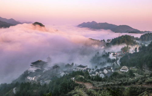 旅行探寻年味儿乐融融 春节打卡首选上饶铜钹山