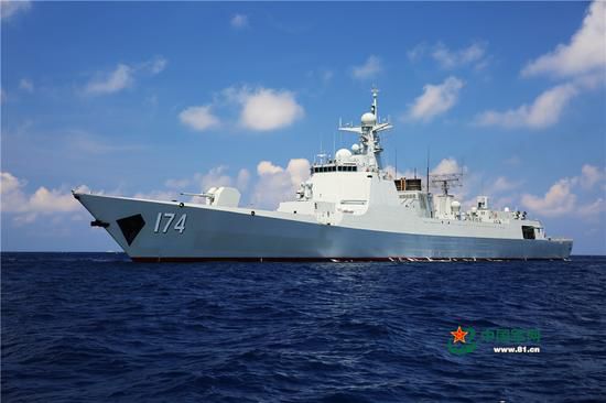 中国赴西太演习针对谁 南海舰队副司令回应
