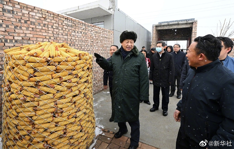 ທ່ານ​ສີ​ຈິ້ນ​ຜິງ​ເດີນ​ທາງ​ໄປ​ຢ້ຽມ​ຢາມ​ພະ​ນັກ​ງານ ແລະ ປະ​ຊາ​ຊົນ​ຂັ້ນ​ຮາກ​ຖານ​ຢູ່​ແຂວງ​ສ່ານ​ຊີ່ປະ​ເທດ​ຈີນ​ກ່ອນ​ບຸນ​ກຸດ​ຈີນ_fororder_1128305457_16432585205161n