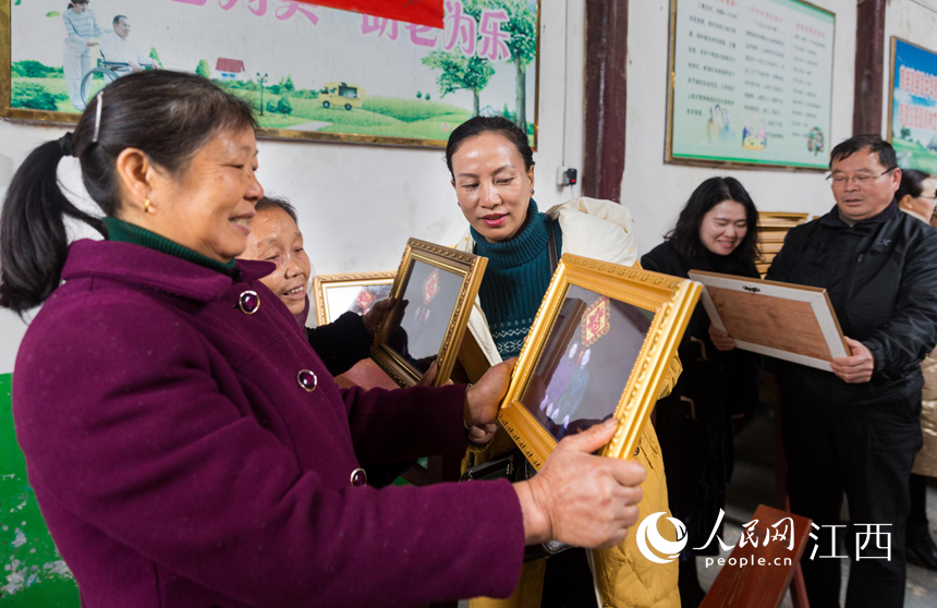 江西永新：定格幸福 暖心过年