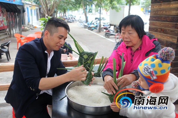 【食品农业图文列表】【即时快讯】万宁冬至体验做“落” 传承记忆中的味道