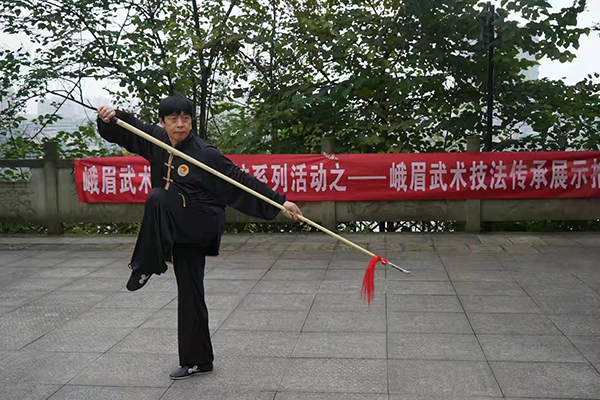 新春走基层｜峨眉武术国家级非遗传承人王超：将“峨眉武术”这张“国”字号文化名片传向全世界_fororder_王超-受访者供图-(2)