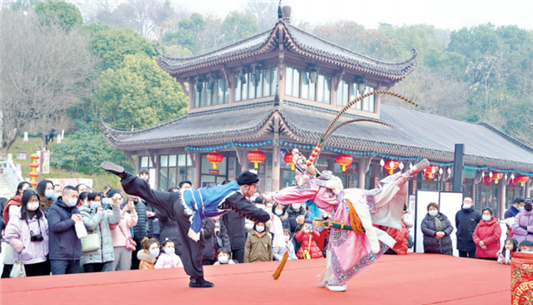 文旅盛宴亮點不斷 市民遊客樂享“在武漢過大年”_fororder_04