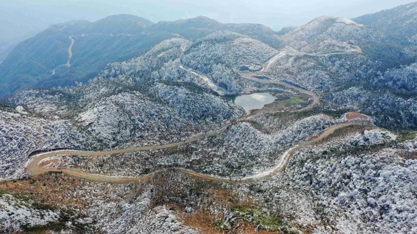 广西三江：侗乡雪景美如画