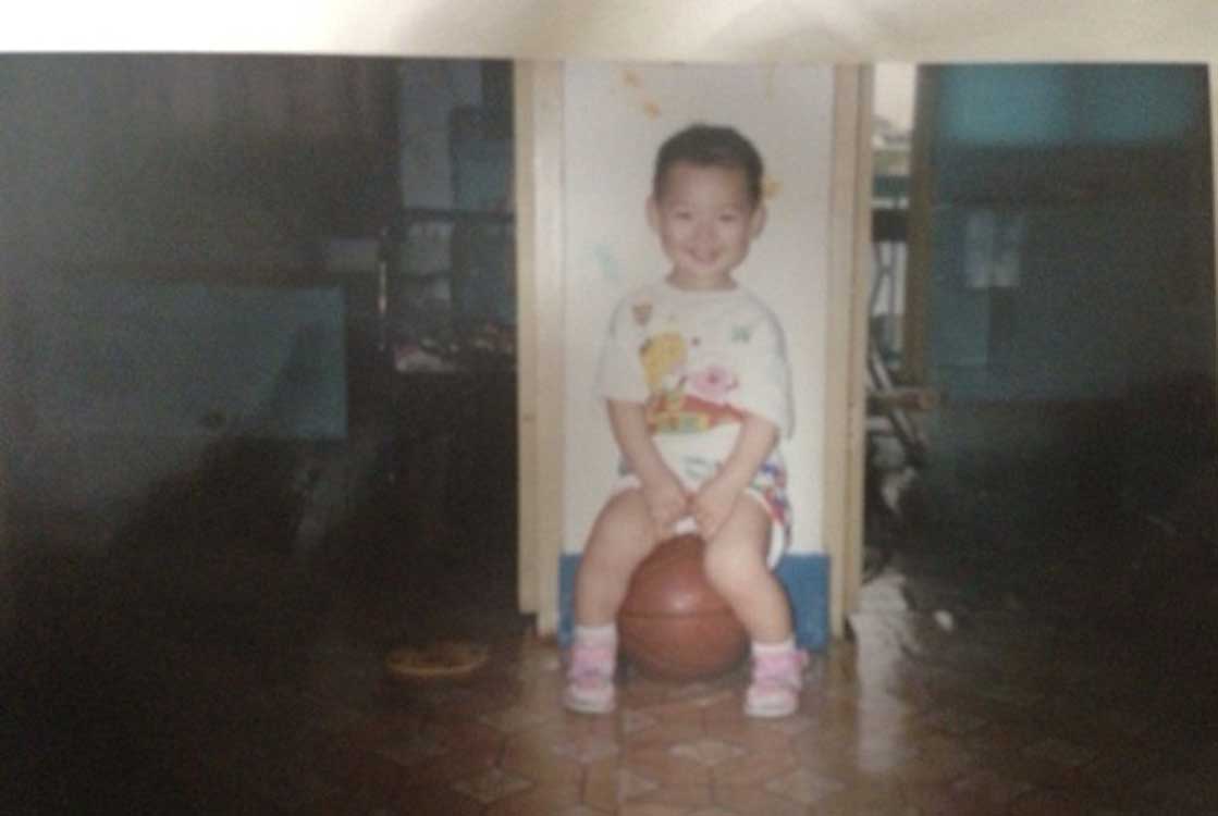 都认识吗?CBA球员儿时照片大派送 1将帝王梦