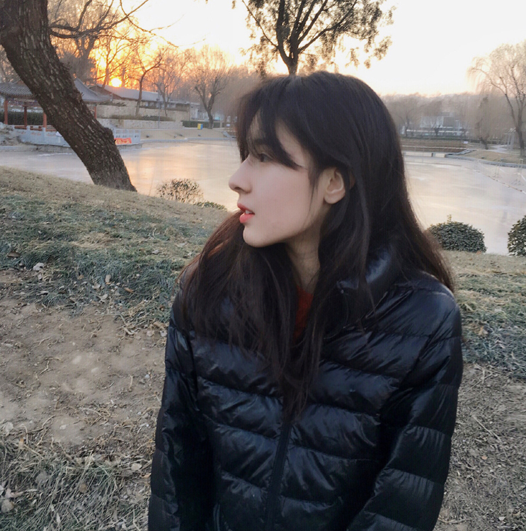 阿的江女儿长大萌娃变女神面容清纯如玉女