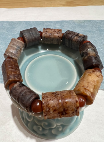 跨越千年听玉吟，赓续文脉承玉魂——访玉石收藏家、国家艺术品鉴定评估师、华夏壹心北京文化传播有限公司董事长刘建文