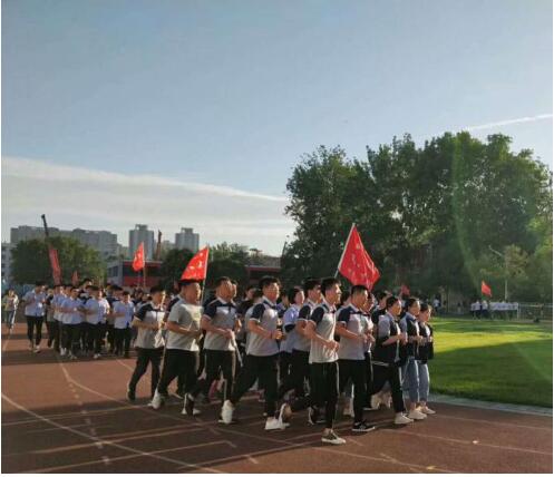 【企业】“红色”指引方向   党建引领未来 记西斯达成为名校的强大理论基石