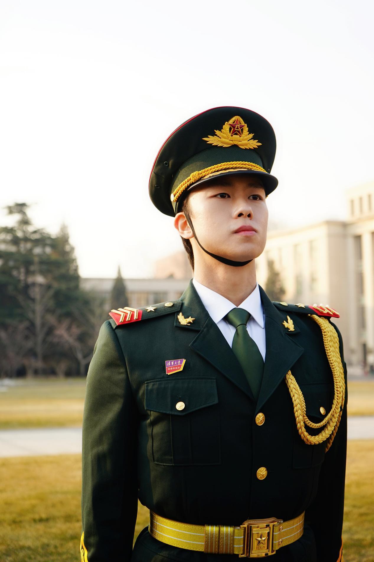 香港青年说：人心齐了 香港的未来会更好