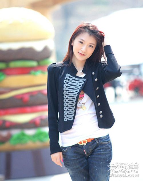 赵本山女弟子金玫玫性感私照 金玫玫个人资料背景微博