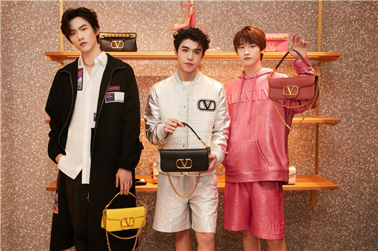 VALENTINO华伦天奴“唯爱表白FOR YOUR LOVED1酒会”亮相南京_fororder_图片7