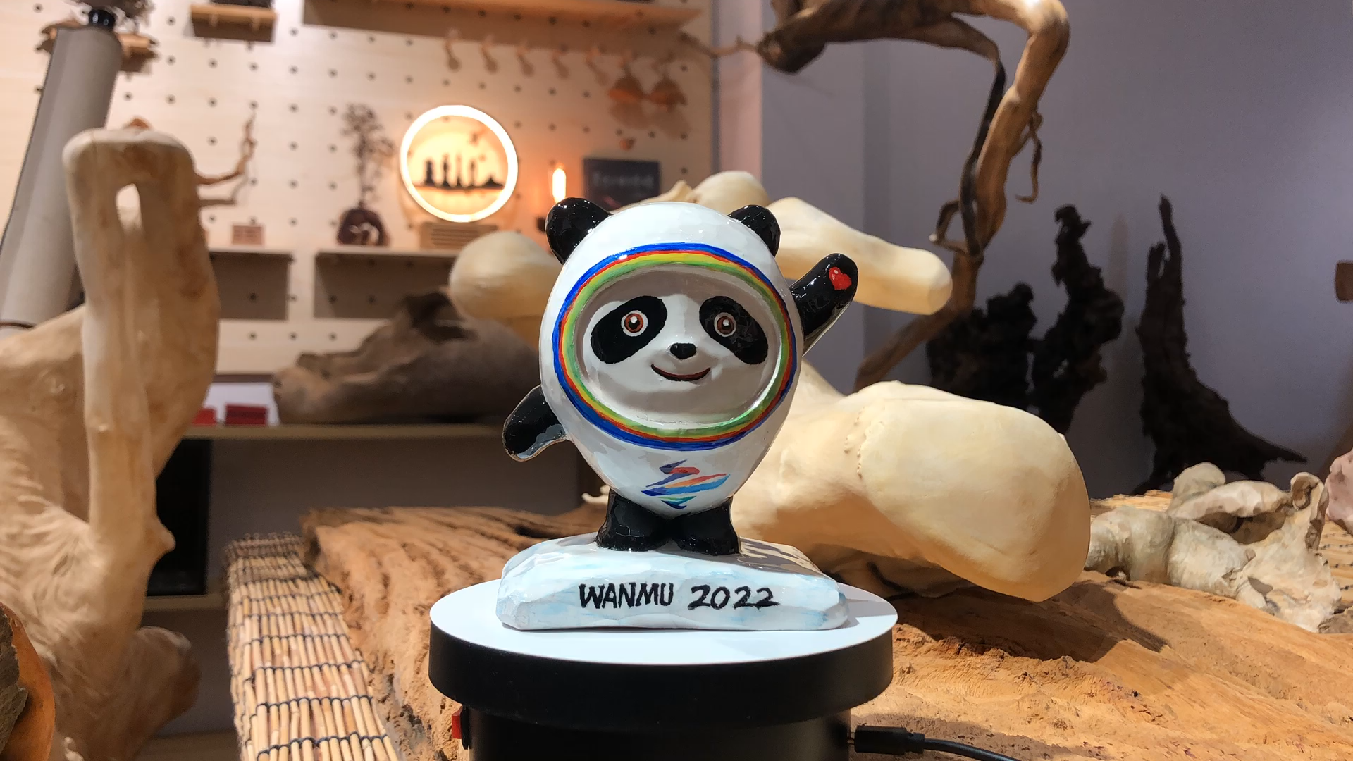 【湖南站】实力宠女！这个奶爸花10小时做非遗版冰墩墩送女儿_fororder_图片无标【湖南站】实力宠女！这个奶爸花10小时做非遗版冰墩墩送女儿