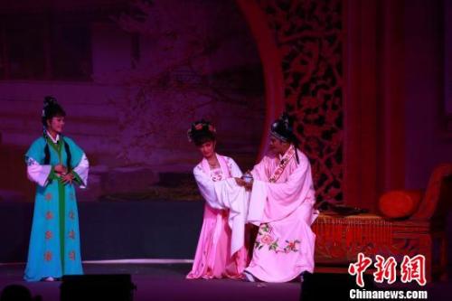 中国地方戏曲剧种普查成果发布 19个剧种已消亡