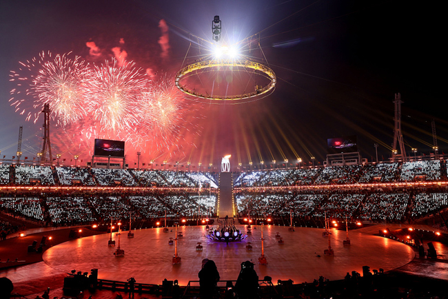 Balik-tanaw sa mga nakaraang Olimpiyada ng Taglamig (Huling Bahagi)_fororder_20220215Di23th650